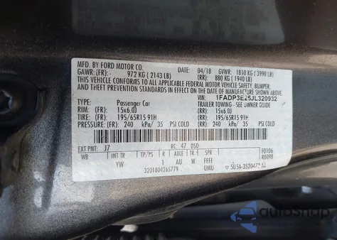 2018 Ford Focus S из США, поврежденный, VIN 1FADP3E25JL320932